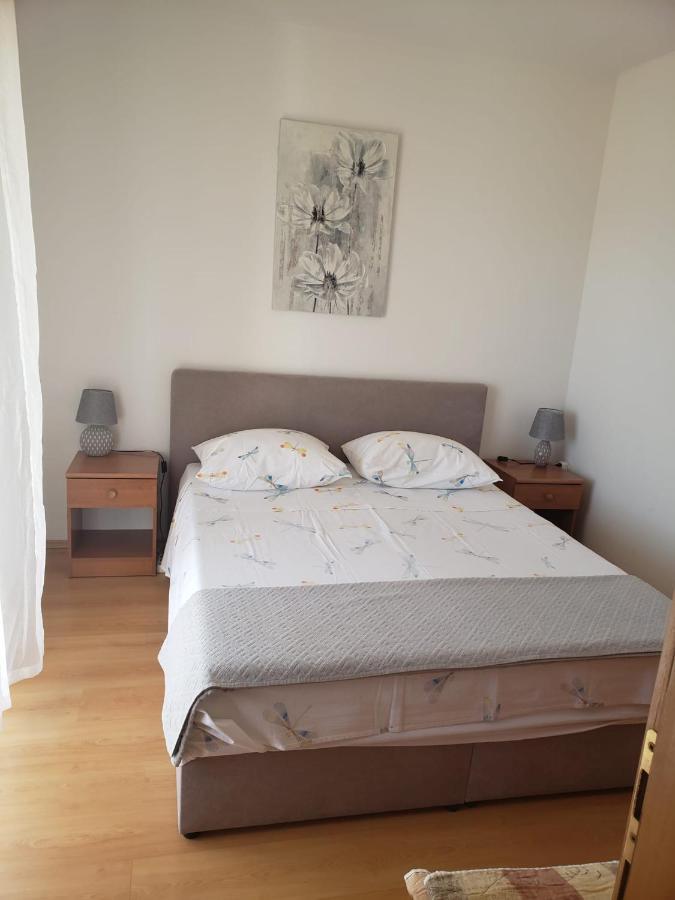 Apartmani Ciklic Dobropoljana Eksteriør bilde